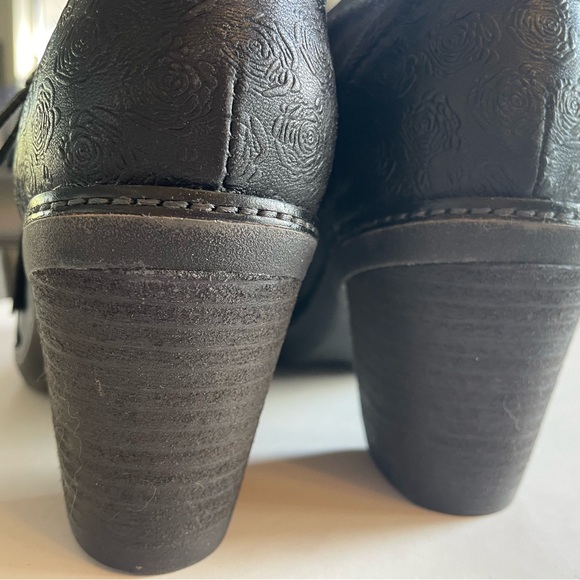 Halsa 8.5 Wide Black Leather Rylee Ankle Bootie NEW - Picture 3 of 9